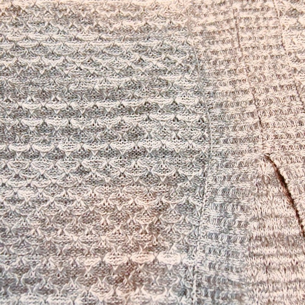 Jack X BB Dakota Gray and White Textured Knit Sweater - Picture 5 of 5